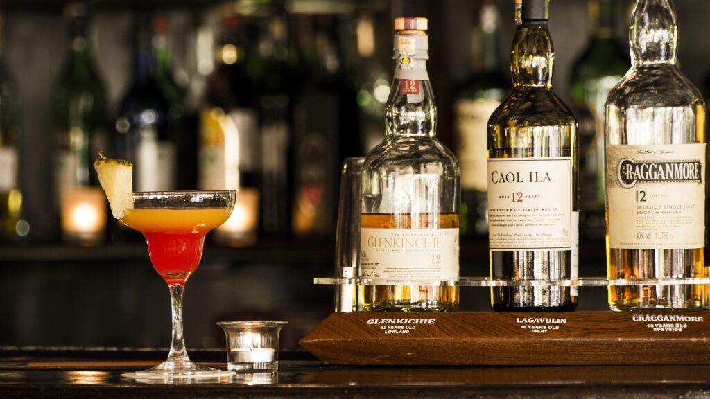 whiskey sour drink